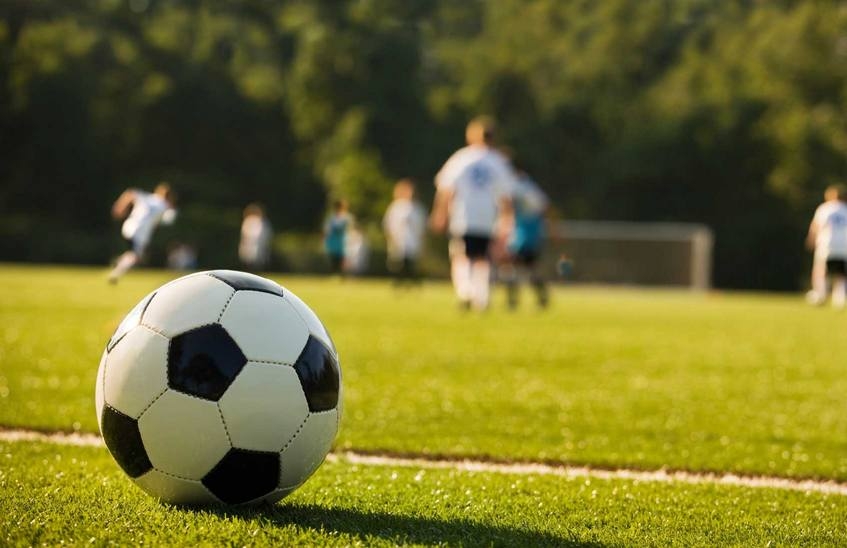 ЦВР приглашает юных саровчан поиграть в футбол