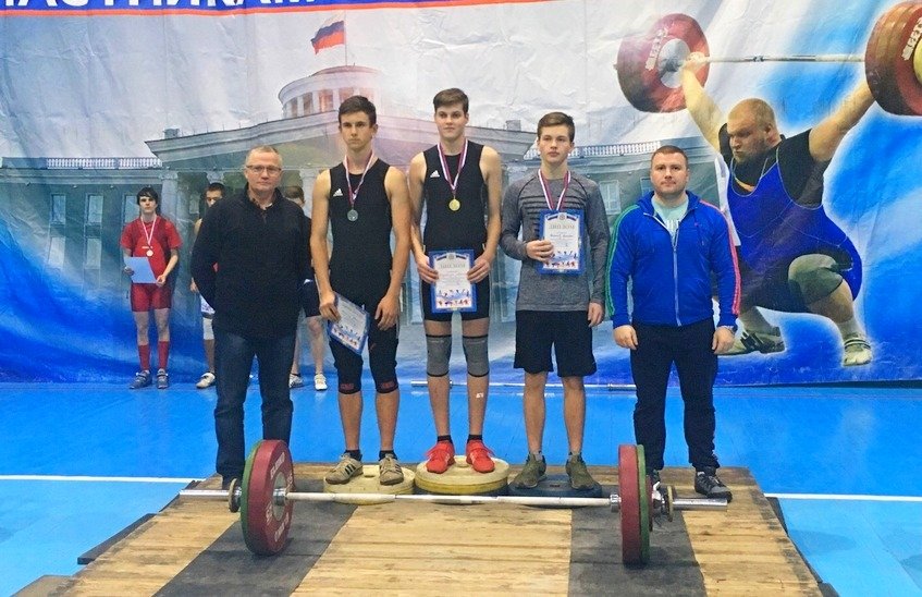 Атлеты Центра внешкольной работы выиграли медали областных соревнований