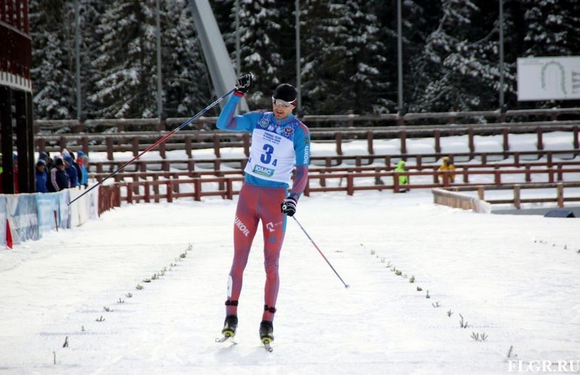 Золото чемпионата России по лыжным гонкам завоевал Петр Седов