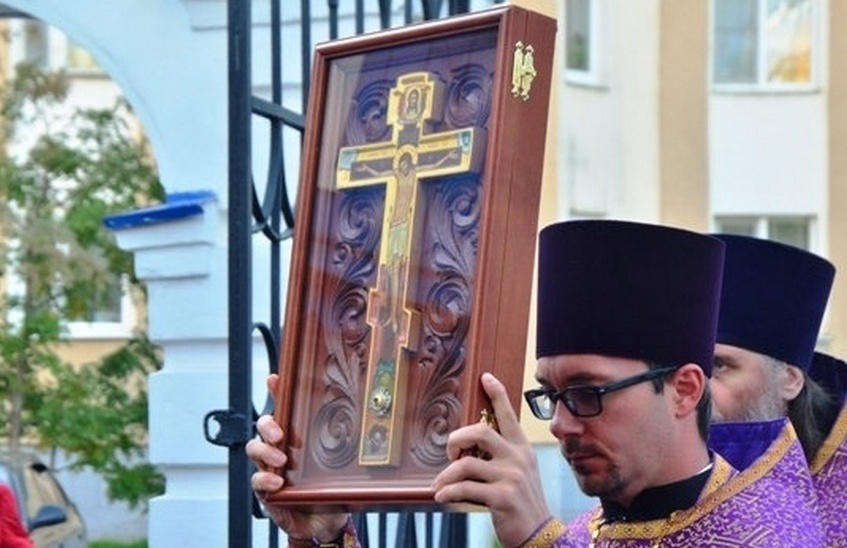 В столице Мордовии пребывает распятие с частицей честного и животворящего креста Господня