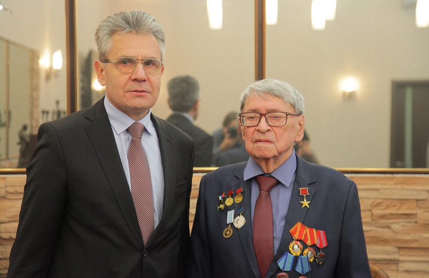 Юрий Трутнев стал первым среди работников ядерного оружейного комплекса России полным кавалером ордена «За заслуги перед Отечеством»