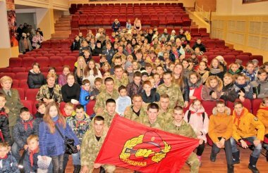 Пионеры побывали на празднике в Саровской дивизии