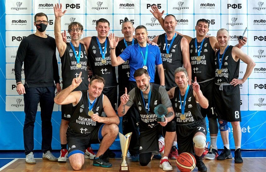 Саровские баскетболисты стали чемпионами России по баскетболу среди ветеранов 45+