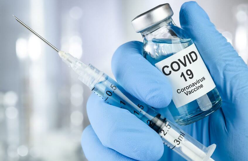Россия готовится ввести в оборот четвертую вакцину от COVID-19
