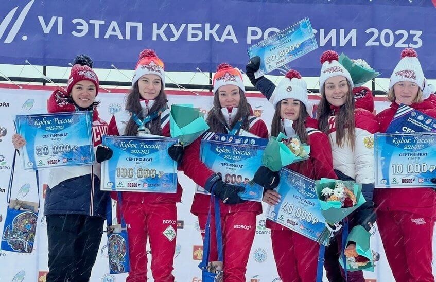 Анастасия Кулешова поднялась на пьедестал почета этапа Кубка России по лыжным гонкам