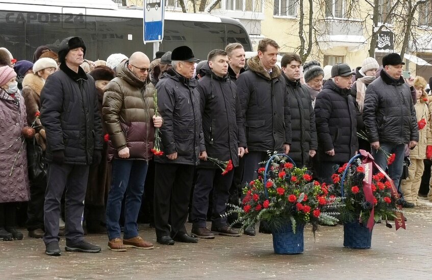 Митинг в память о блокаде Ленинграда прошел в Сарове (ВИДЕО)