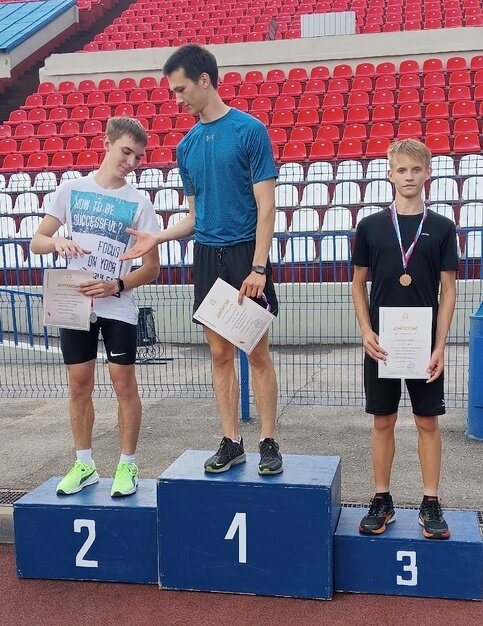 Саровские легкоатлеты выиграли медали чемпионата Нижегородской области