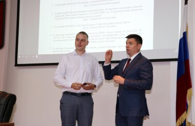 Вновь избранные депутаты получили удостоверения (ВИДЕО)