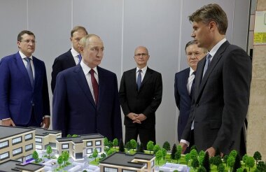 Президент Владимир Путин посетил Саров