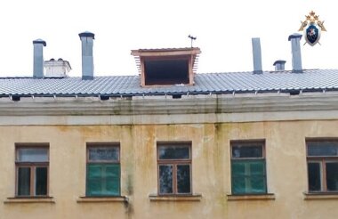 Рабочий погиб в Сарове, упав с крыши