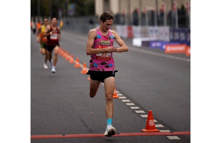 Сергей Шаров взял бронзу Московского марафона