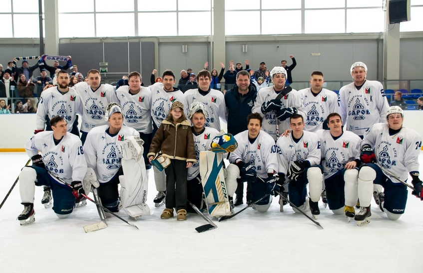 Саровские хоккеисты выиграли медали областных соревнований